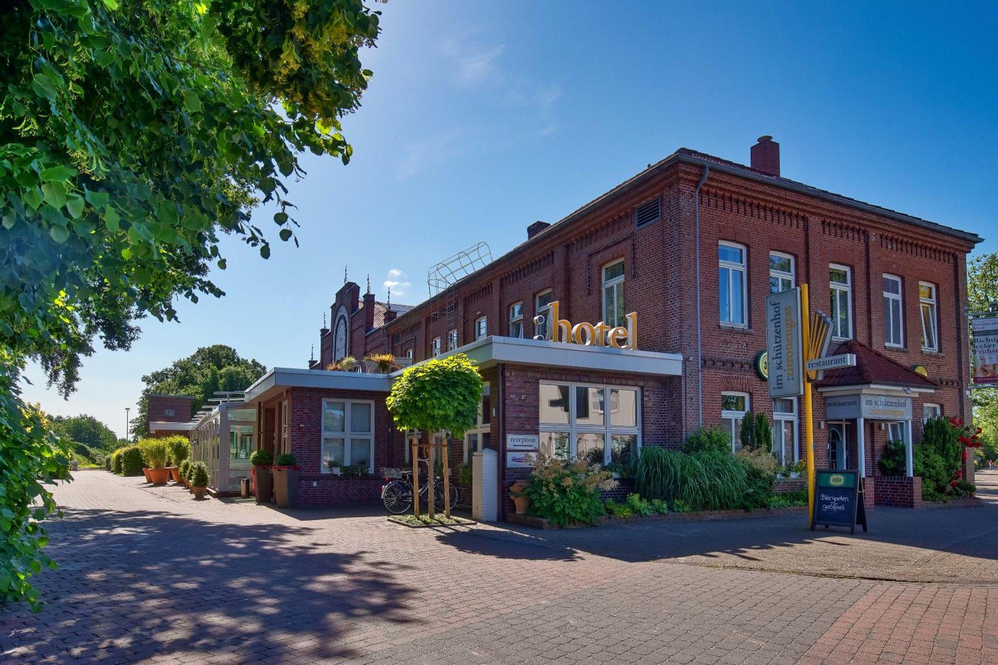 Hotel Im Schuetzenhof, Jever Eksteriør bilde